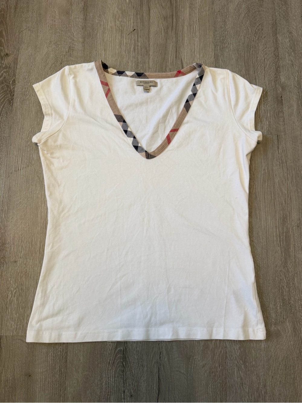 Burberry Women’s White Plaid V Neck Sz Large